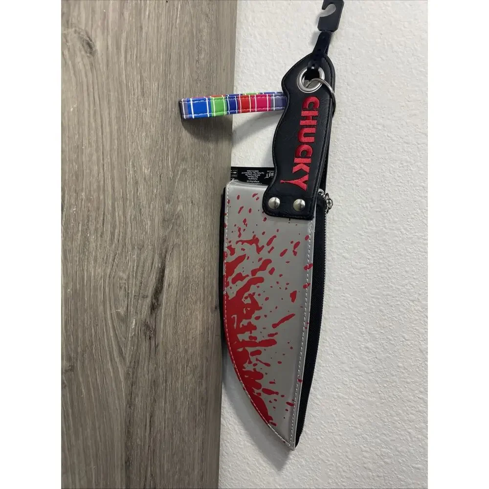 Child’s Play Chucky Bloody Knife Wristlet Bag Purse Spirit Halloween Horror. New - Picture 3 of 5